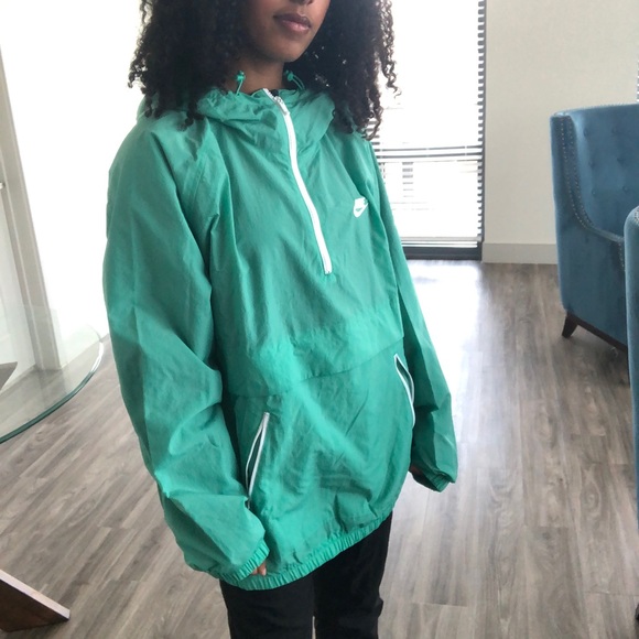 nike mint windbreaker
